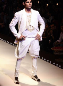 Tee with jodhpuri jacket